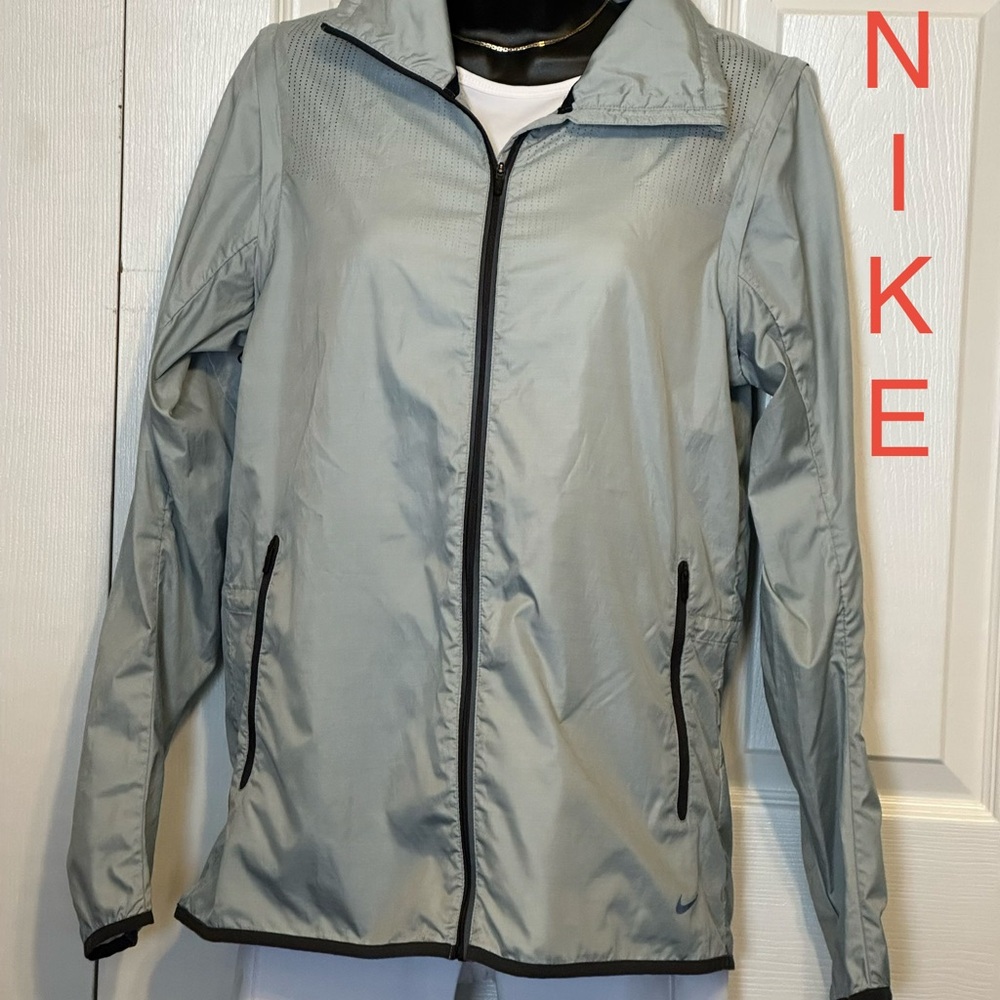 Nike | Lux Convertible (Jacket-Vest) Iridescent Run  Vent Light - Women’s Medium
